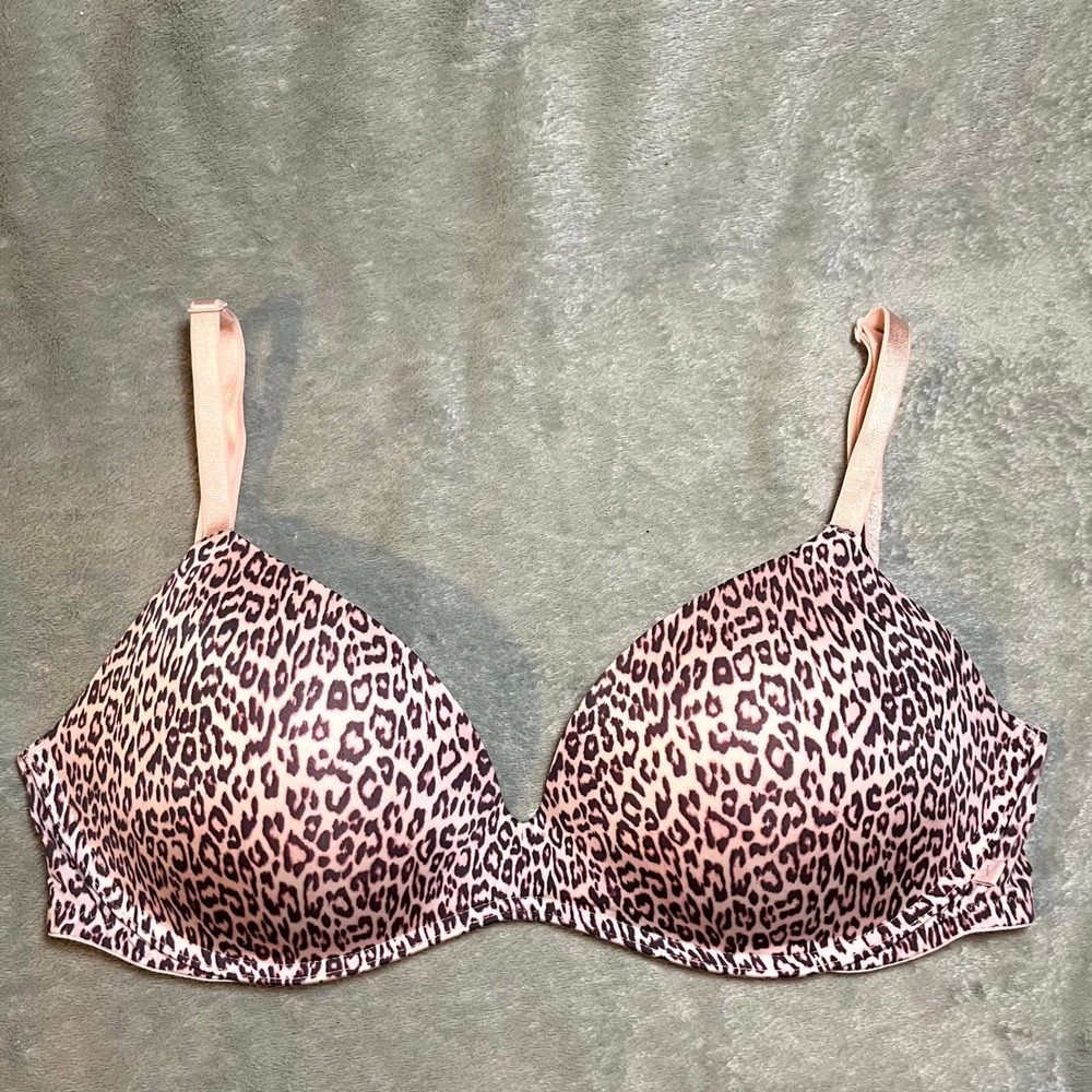 Victoria's Secret Bra Padded No Wire Wireless Pink Leopard Print Women 34D
